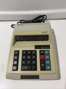 Calculadora de escritorio UNITREX 1202M de colección años 70 hecha en Japón con cubierta probada funciona - Imagen 1 de 7