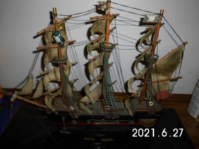 Piratenschiffe/Schiffe Modelle 4 Stück - Bild 1 von 4