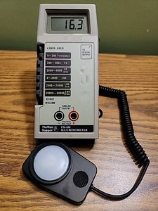 THE WATT STOPPER FX-200 ILLUMINOMETER - Picture 1 of 11