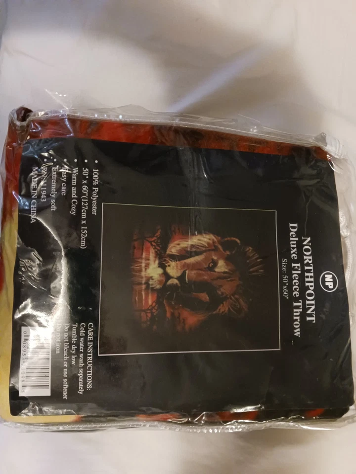 Northpoint Deluxe Fleece Lion Throw - Image 1 of 1