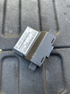 ✅2013 Volkswagen CC Gateway Control Module Part Number 7N0 907 530AJ - Image 1 of 3