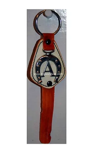 Leather Key Fob Keychain w/ Horseshoe & Initial - Picture 1 of 17