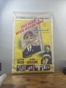 MAN WHO NEVER WAS WWII CLIFTON WEBB GLORIA GRAHAME 1956 RARE LINEN MOVIE POSTER - Bild 1 von 11