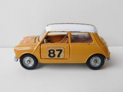 MACCHININA MINI MINOR INNOCENTI MEBETOYS A-28 1968 - Immagine 1 di 4
