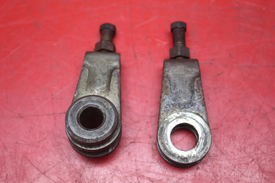 Suzuki TC100 1975 tensor de cadena par ajustador Foto 1 de 4