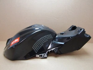 Aprilia RSV4 1000 R APRC 2014 5,232 miles petrol fuel tank black (4603) - Picture 1 of 13