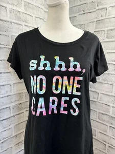 Wound Up Black Graphic Tshirt Tee Shhh No One Cares Juniors XXL (19) - Picture 1 of 7