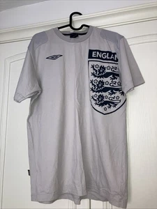 Men’s Umbro England Football Team Grey Tee Shirt Size Medium Hardly Worn - Picture 1 of 9