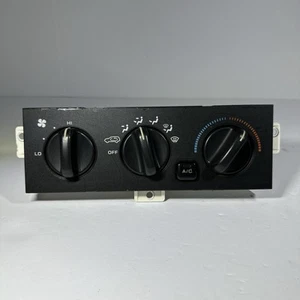 1997 Jeep Grand Cherokee ZJ 97 AC Heater Climate Control Switch OEM - Picture 1 of 12