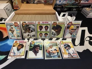Juego completo de fútbol americano Topps 1979 1-528 Campbell, Newsome, Lofton RC Payton JH - Imagen 1 de 2