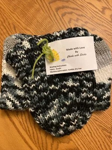 New Hand Knit Women's Beanie Hat & Scarf Set in Black White & Grey Gray, NWT - Picture 1 of 5