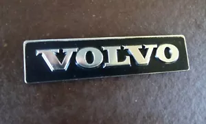 1984-1985-1986-1987-1988-1989-1990 Volvo 740 760 FENDER Emblem badge Nameplate - Picture 1 of 2