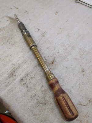 Vintage Craftsman Yankee Style Ratcheting Spiral Screwdriver circle F logo USA  - Image 1 of 4