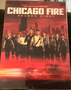 Chicago Fire Season 8 DVD - Picture 1 of 2