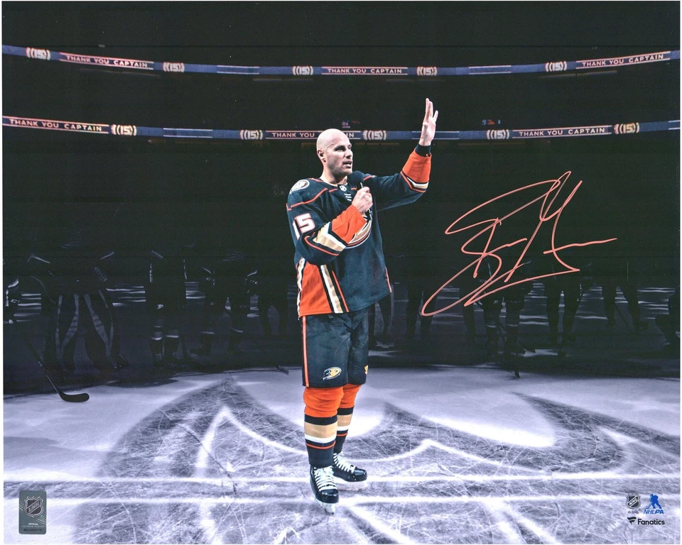 Foto de saludo final del juego de la NHL firmada por Ryan Getzlaf Anaheim Ducks 16x20 Foto 1 de 1