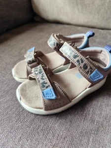 Clarks Clowder Pink Play Prints Animal Print Pink Girls Sandals Size UK 9.5 F - Picture 1 of 16