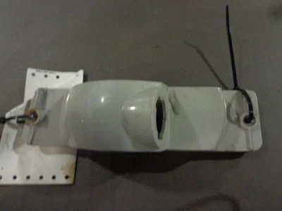 87 88 89 90 91 92 93 94 95 LEBARON LUZ DE CANTO/ESTACIONAMENTO LATERAL DO MOTORISTA - Imagem 1 de 4