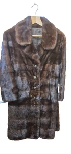 ladies fur coat by gloria size 10 (small) - Picture 1 of 4
