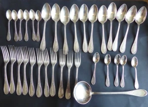 partie service de table Ecruis fourchette cuillère métal argenté Modèle Lauriers - Imagen 1 de 10