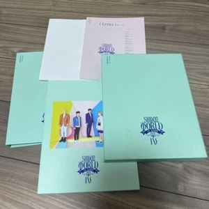 SHINee World IV in Seoul 2015 LIVE Concert Korea Press 2CD PhotoBook K-POP - Bild 1 von 5