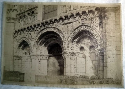 Fotografía original c1890 con respaldo de lino sepia de 15" x 11" fachada de catedral de Piotiers Foto 1 de 2