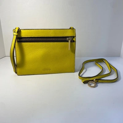 Kate Spade Saturday 黄色皮革斜挎包拉链袋 — 第 1/4 张图片