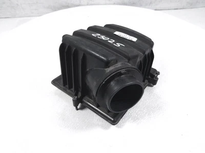 Tubo de conducto de entrada de aire Ram Promaster City 2015-2022 - aleta agrietada menor Foto 1 de 4