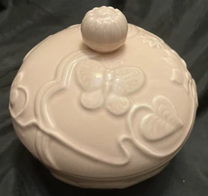 Vintage Pale Pink Butterfly & Plant Embossed Ceramic Powder & Puff Holder Japan - Picture 1 of 6