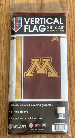MINNESOTA GOLDEN GOPHERS 28"X40" BANNER FLAG BRAND WINCRAFT New! Free Shipping! Cover