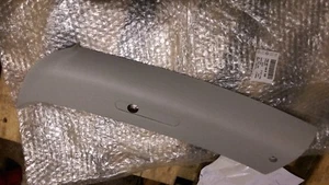 Pieza nueva original VW Sharan Galaxy revestimiento columna C gris 7M3867288B 030X - Imagen 1 de 1