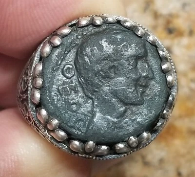 Julius Caesar Portrait Ancient Roman Coin 925 Solid Silver Ring with Certificate - Image 1 of 4
