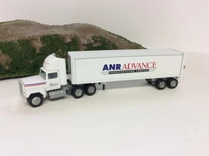 Winross Ford 9000 ANR Advance w/ Van Trailer. New in Box. - Picture 1 of 4
