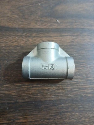 316 Stainless Steel "TEE" 1/2" Female FNPT Threaded, 150  - Image 1 of 4