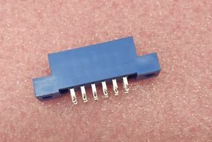 1 PC. Conector de borde de tarjeta 12 pines (2 x 6) 3,96 mm Commodore 64, VIC-20, C128 - Imagen 1 de 2