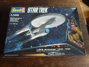 Revell 04882 Star Trek U.S.S. Enterprise NCC-1701 1:500 NEU versiegelt sealed - Bild 1 von 7
