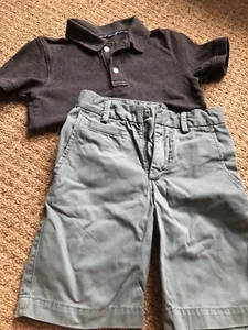 Gap Kids Boys Short Sleeve Charcoal Gray Polo & Khaki Shorts Outfit, Size 6 7 - Picture 1 of 6