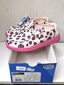 Hey Dude Wendy Youth Hearts Shoes Pink Valentine’s Day Size 3 YT3 Slip On - Picture 1 of 7