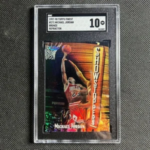 1997-98 Topps Finest Bronze Refractor #271 Michael Jordan HOF SGC 10 GEM MINT - Foto 1 di 2