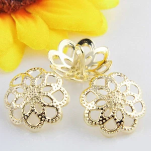 Pequeño vástago de talla de flores perforadas en oro vástago de metal para coser 12 piezas - Imagen 1 de 8
