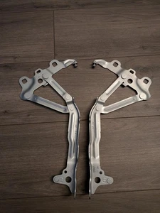 2021-25 Jeep Grand Cherokee LH & RH Hood Hinge Support Set NEW OEM - Bild 1 von 2