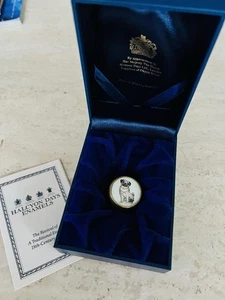 Vintage HALCYON DAYS EMAILLE SCHMUCK PILLENDOSE - MOPS HUND - Bild 1 von 8