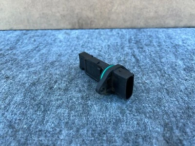 BMW M5 M6 E60 E63 E64 2006-2010 OEM AIR BOX MASS MAF AIR FLOW SENSOR ASSEMBLY - Image 1 of 4