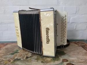 Kleines Akkordeon Amoretta antikes Knopfakkordeon Ziehharmonika  - Bild 1 von 8