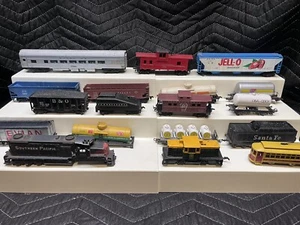 Vintage HO Train Lot Evian Jello Sante Fe Southern Pacific - Picture 1 of 15
