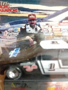 1990 NASCAR Racing Champions #1 Terry Labonte 1/64 Oldsmobile Cutlass - Picture 1 of 5