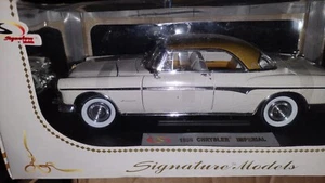 Road signature 1955 CHRYSLER IMPERIAL CROWN-1:18 DIECAST MODEL car white - Picture 1 of 1
