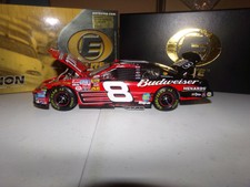 1/24 DALE EARNHARDT JR #8 BUDWEISER / CHEVY ROCK N ROLL  ELITE 2005 ACTION 