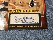 BROOKS ROBINSON 2005 FLEER NATIONAL PASTIME AUTOGRAPH - ORIOLES!! Numbered 02/84