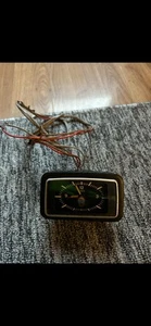 Ford Uhr Oldtimer - Bild 1 von 3