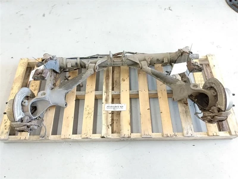 Conjunto de buje eje trasero Porsche 944 1984 1985 1986 1987 1988 84 85 86 87 88 Foto 1 de 4